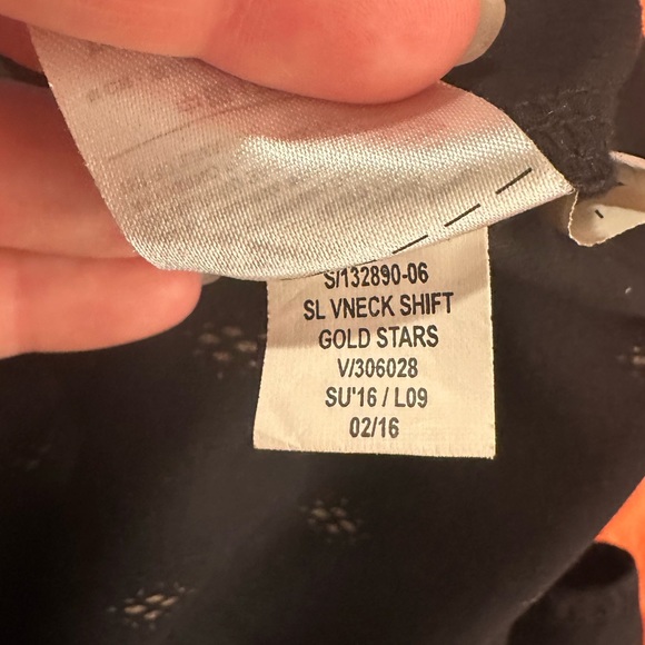 Old Navy Black and Gold Stars Sleeveless V-Neck Shift Dress Size Medium Tall - Picture 9 of 9